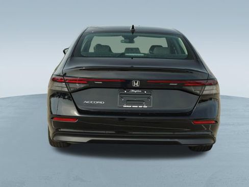 Used 2025 Honda Accord SE image 8
