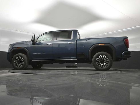 New 2026 GMC Sierra 2500 Denali Ultimate w/ Max Trailering Package AWD/4WD image 37