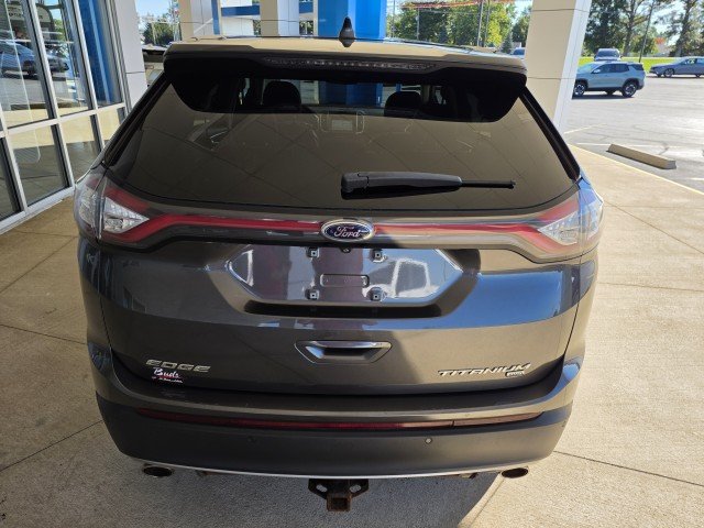 Used 2018 Ford Edge Titanium w/ Equipment Group 301A AWD/4WD image 19