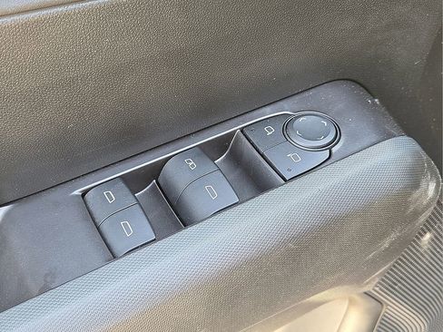 Used 2024 Chevrolet Colorado Trail Boss w/ Advanced Trailering Package image 19