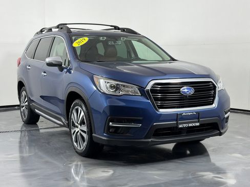 Used 2019 Subaru Ascent Touring AWD/4WD image 3
