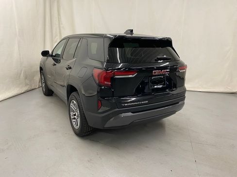 Used 2025 GMC Terrain Elevation AWD/4WD image 5