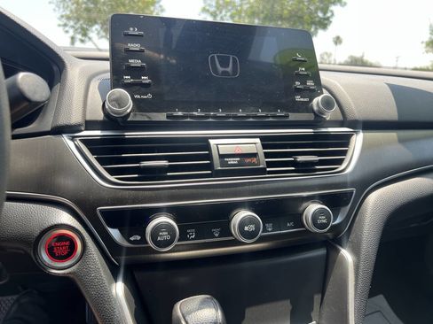 Used 2019 Honda Accord LX image 15