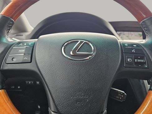 Used 2011 Lexus RX 350 AWD w/ Premium Pkg image 3