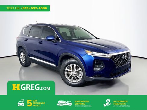 Used 2020 Hyundai Santa Fe SE image 1