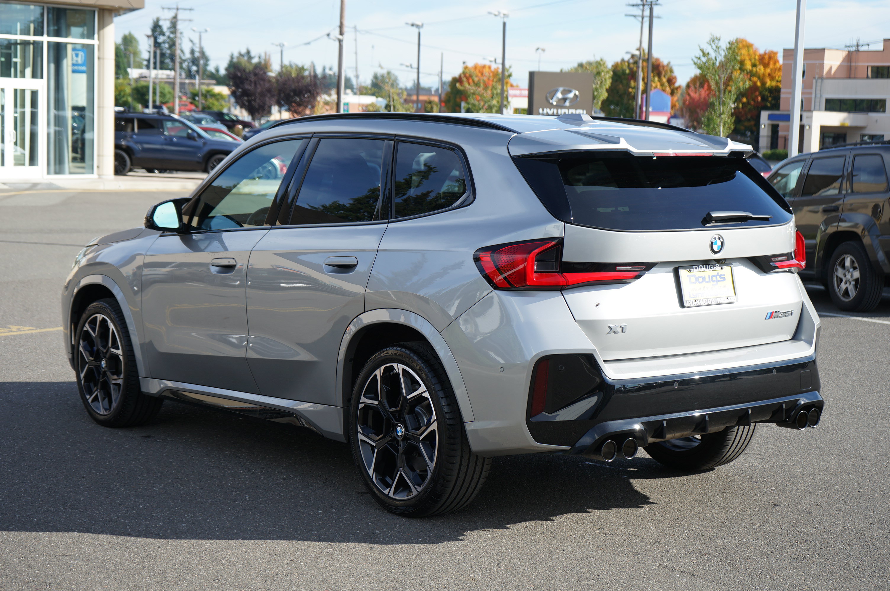 Used 2025 BMW X1 M35i w/ Premium Package AWD/4WD image 6