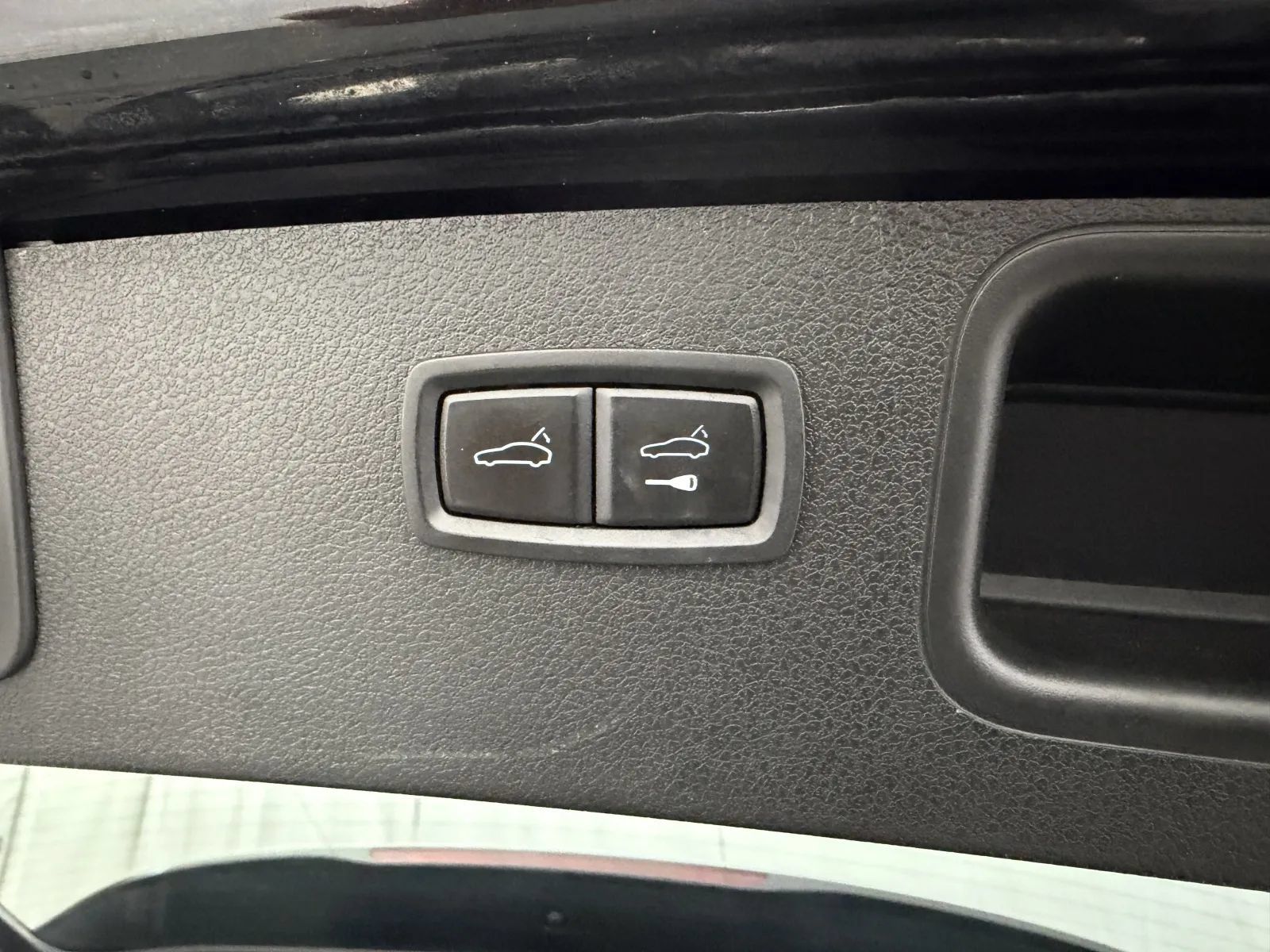 Used 2016 Porsche Macan S AWD/4WD image 25