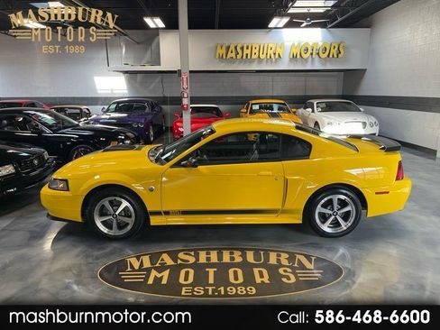 Used 2004 Ford Mustang Mach 1 RWD image 1