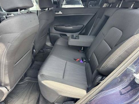 Used 2021 Kia Sportage LX FWD image 14