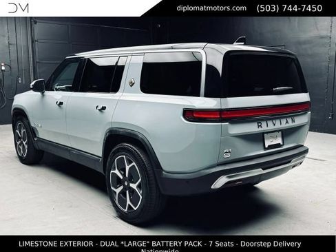 Used 2024 Rivian R1S Adventure AWD/4WD image 4
