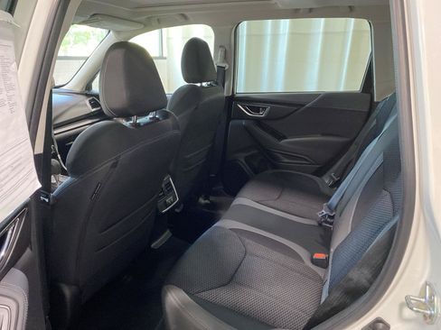 Used 2023 Subaru Forester Premium AWD/4WD image 16