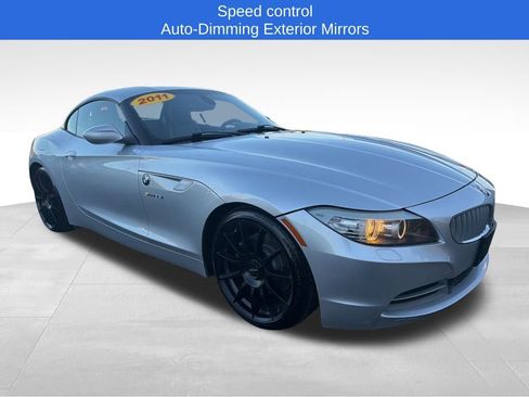 Used 2011 BMW Z4 sDrive35i image 7