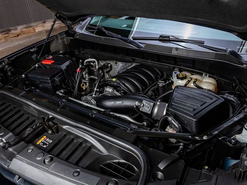 Used 2021 Chevrolet Silverado 1500 LT Trail Boss w/ Convenience Package II image 39