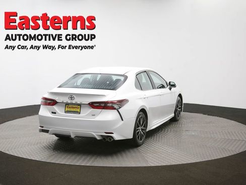 Used 2024 Toyota Camry SE FWD image 38