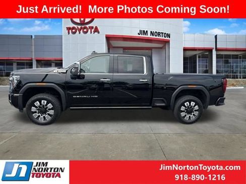 Used 2026 GMC Sierra 2500 Denali w/ Denali Reserve Package AWD/4WD image 3