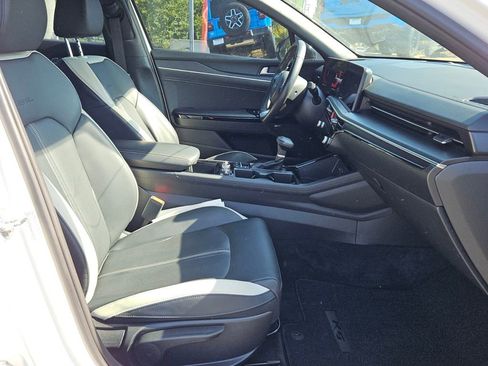 Used 2025 Kia K5 GT-Line w/ GT-Line Premium Package FWD image 14