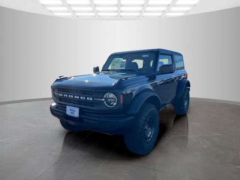 New 2025 Ford Bronco Base w/ Sasquatch Package image 8