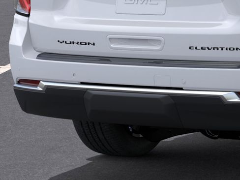 New 2026 GMC Yukon XL Elevation w/ LPO, Elevation Black Package AWD/4WD image 15