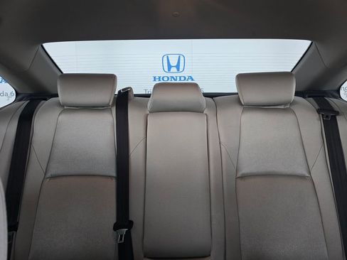 Used 2020 Honda Accord EX image 17