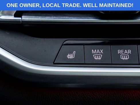 Used 2023 BMW X6 xDrive40i w/ Climate Comfort Package image 28