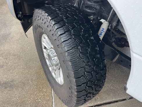 Used 2020 Ford F250 XL w/ STX Appearance Package AWD/4WD image 27