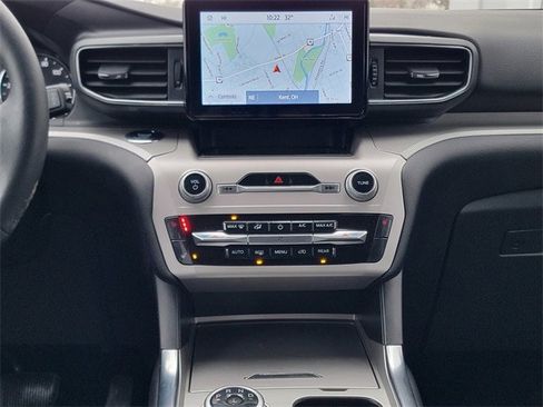 Certified 2023 Ford Explorer XLT w/ Equipment Group 202A image 28