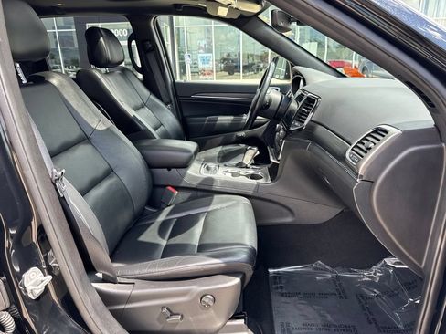 Used 2021 Jeep Grand Cherokee Limited AWD/4WD image 28