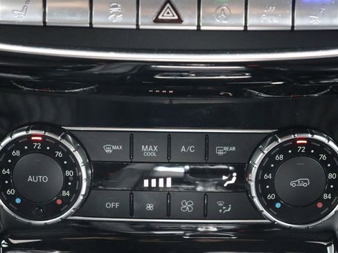 Used 2016 Mercedes-Benz G 63 AMG 4MATIC image 29