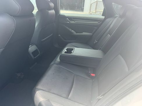 Used 2019 Honda Accord Sport image 4