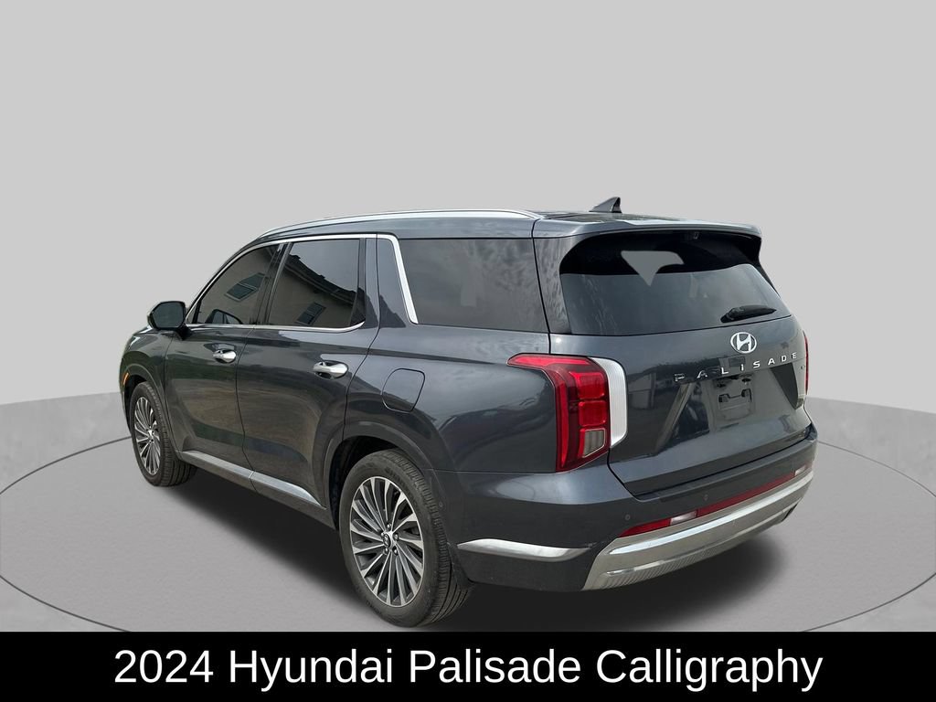 Used 2024 Hyundai Palisade Calligraphy AWD/4WD image 3