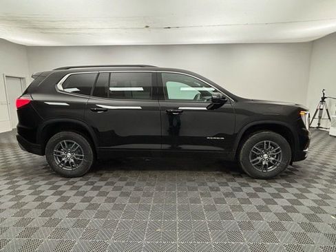 New 2026 GMC Acadia Elevation image 9