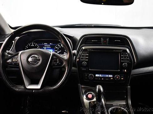 Used 2017 Nissan Maxima 3.5 SV image 24