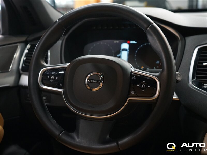 Used 2017 Volvo XC90 T5 Momentum AWD/4WD image 13