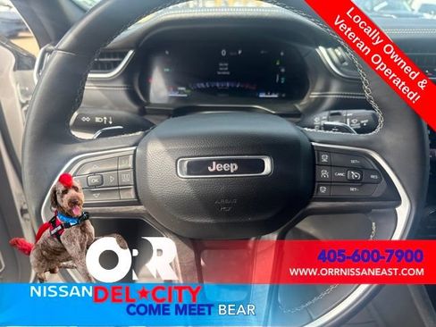 Used 2024 Jeep Grand Cherokee Limited 4xe AWD/4WD image 16