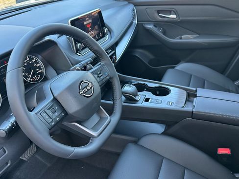 New 2026 Nissan Rogue Dark Armor image 10