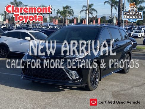 Certified 2026 Toyota Sienna XSE FWD image 1