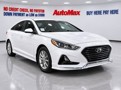 Used 2019 Hyundai Sonata SE w/ Winter Weather Package FWD image 1