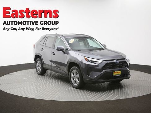 Used 2022 Toyota RAV4 XLE w/ Convenience Package AWD/4WD image 52