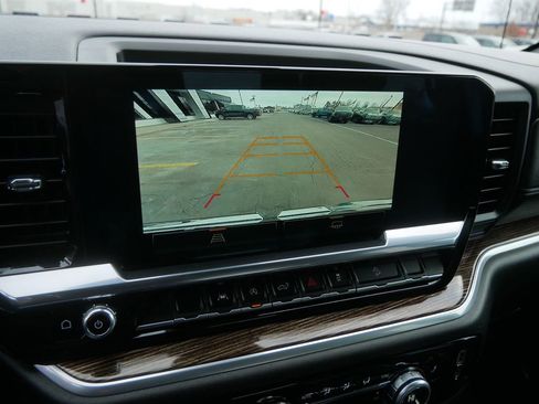 Used 2022 GMC Sierra 1500 Elevation image 30