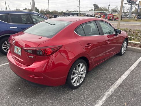 Used 2017 MAZDA MAZDA3 Touring image 2
