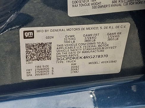 Used 2024 Chevrolet Silverado 1500 LT AWD/4WD image 26