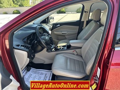 Used 2017 Ford Escape Titanium w/ Equipment Group 301A FWD image 12