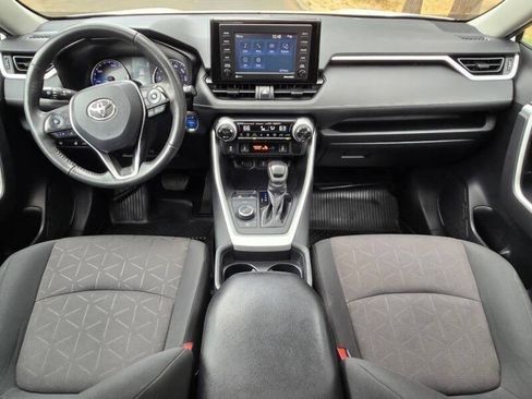 Used 2020 Toyota RAV4 XLE w/ Convenience Package AWD/4WD image 13