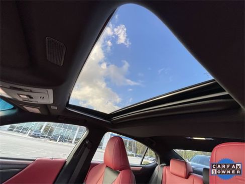 Used 2023 Lexus ES 300h F Sport image 17