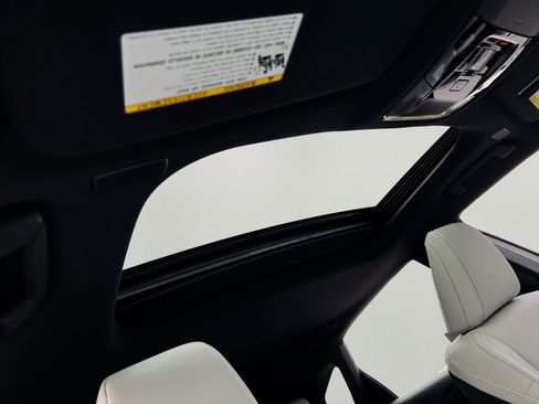 Used 2026 Lexus RX 350 F Sport w/ Convenience Package image 4