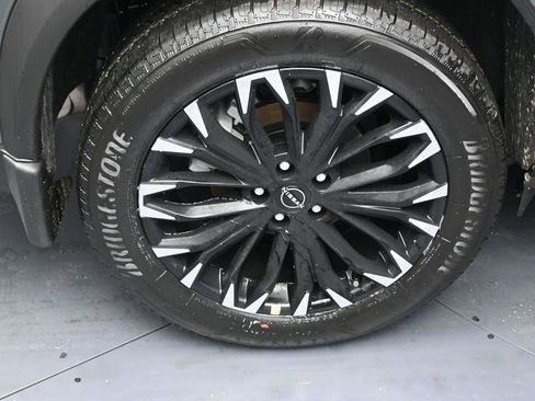 New 2026 Nissan Rogue SV image 5