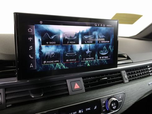 Used 2024 Audi A4 2.0T Premium Plus image 6