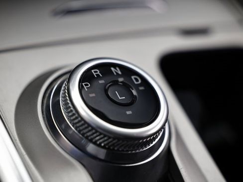 Used 2022 Ford Explorer Limited w/ Equipment Group 301A image 39