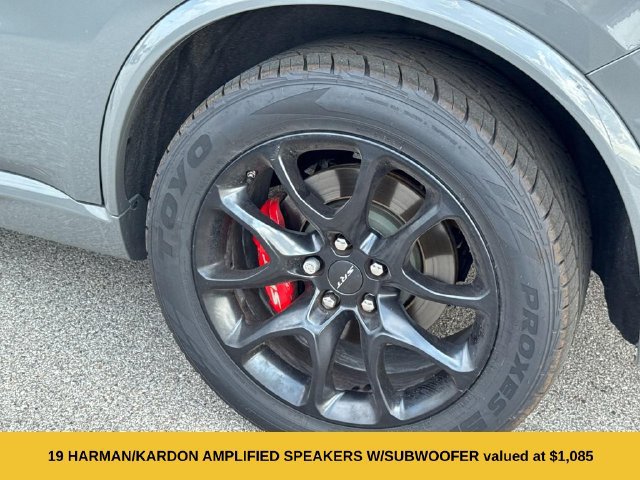 Used 2022 Dodge Durango SRT w/ Technology Group AWD/4WD image 9