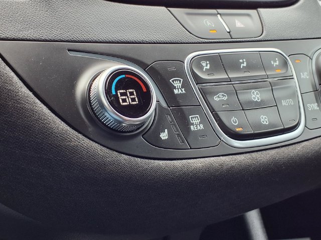 Used 2025 Chevrolet Malibu LT FWD image 5